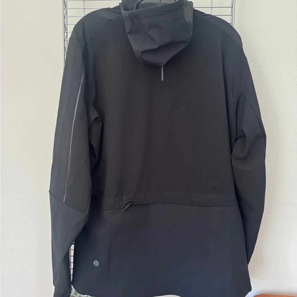 LULULEMON Men's Black Jacket - Picture 5 of 5
